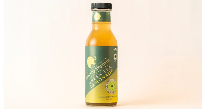 
            
                Load image into Gallery viewer, Organic Green Tea Lemonade (6 bottles)
            
        